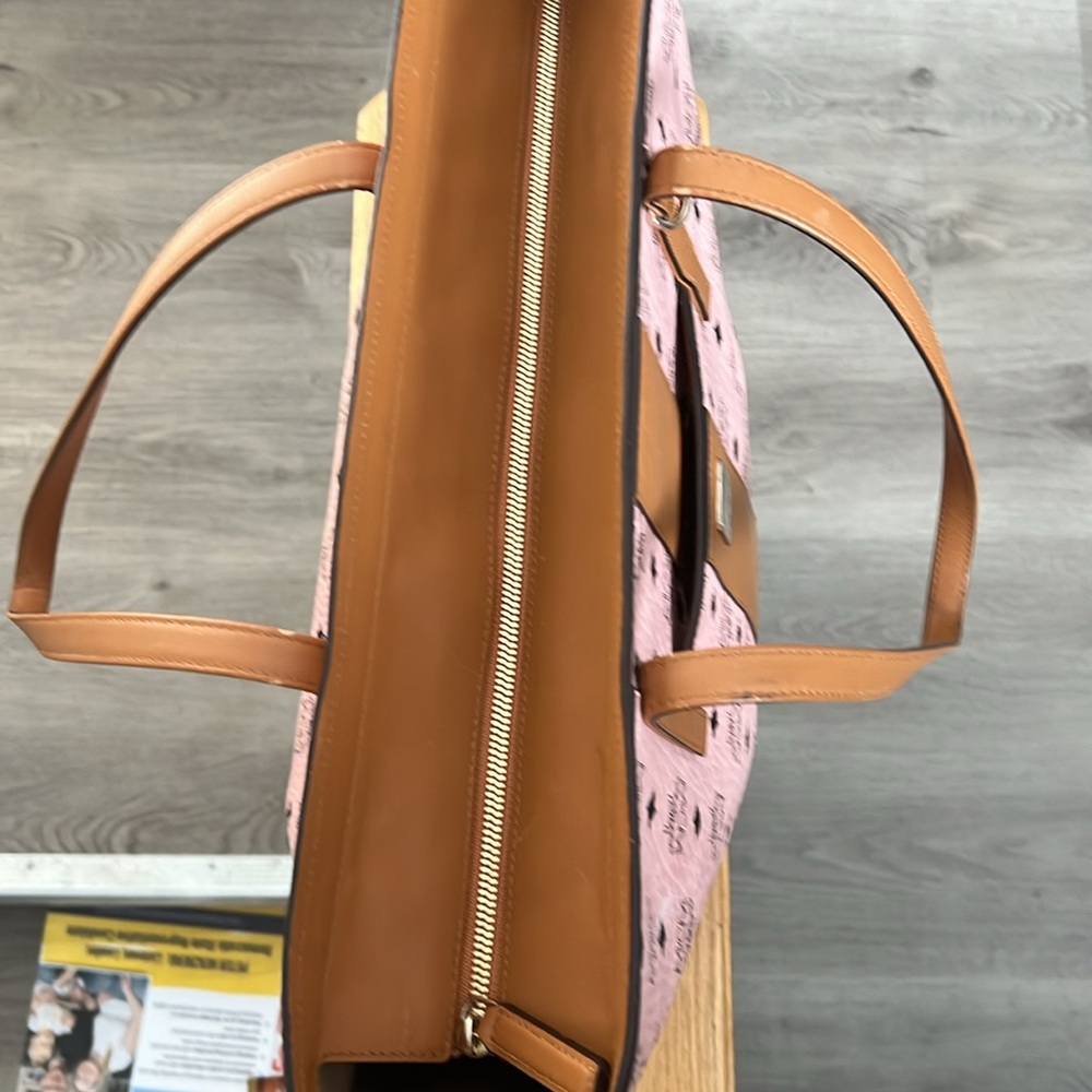 MCM ANYA MEDIUM VISETOS ZIP TOP SHOPPER - Soft pink - Picture 13 of 15